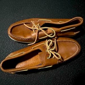 Men’s Sperry boat shoes size 9M